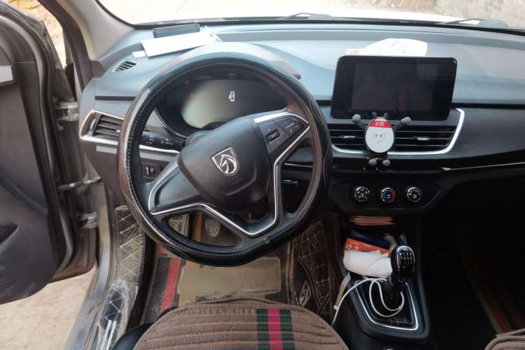 Used Baojun 360 2018 1.5L Manual Elite Version National V Steering Wheel