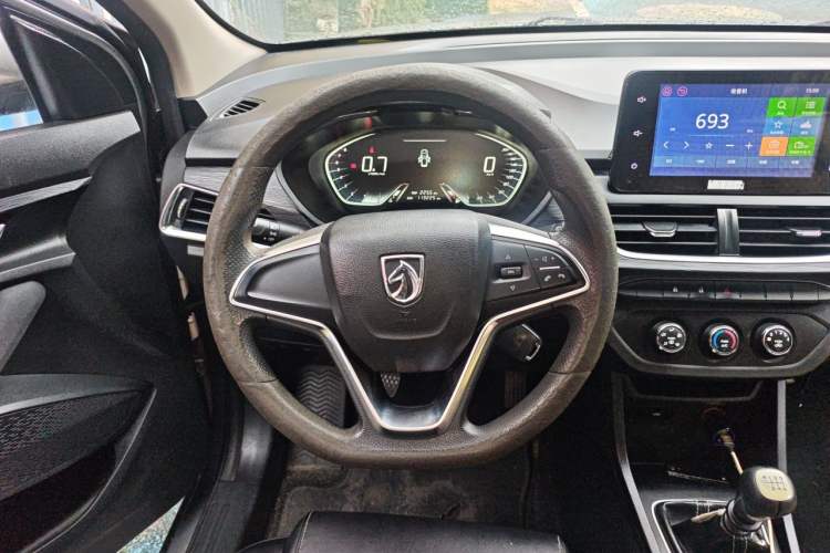 Used Baojun 360 2018 1.5L Manual Elite Version National V Steering Wheel