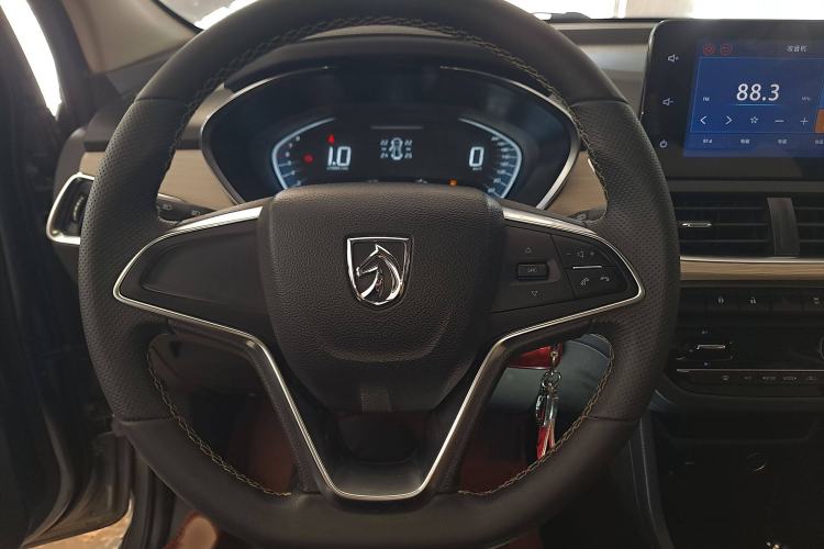 Used Baojun 360 2018 1.5L Manual Luxury Edition China V Steering Wheel