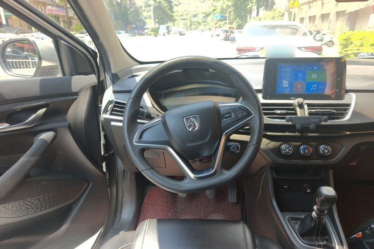 Used Baojun 360 2018 1.5L Manual Elite Version National V Steering Wheel