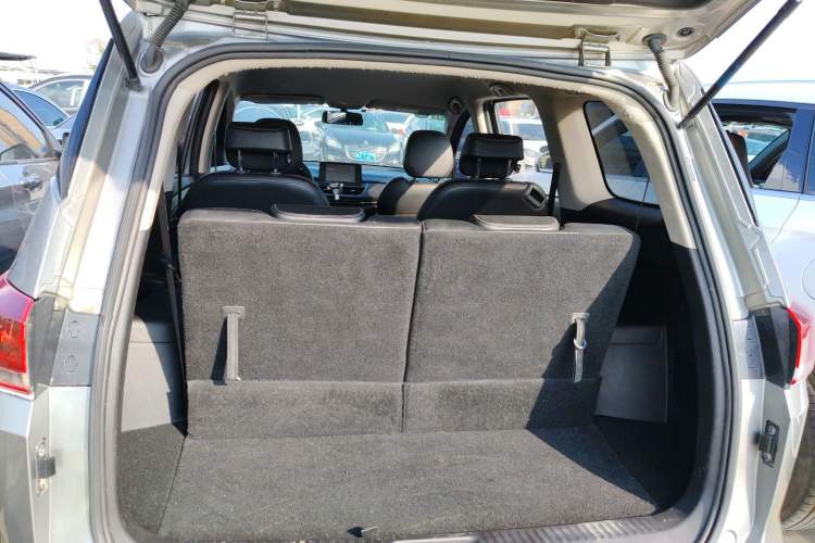 Used Baojun 360 2018 1.5L Automatic Elite Version National V Trunk