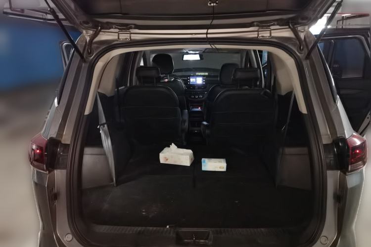 Used Baojun 360 2018 1.5L Automatic Elite Version National V Trunk