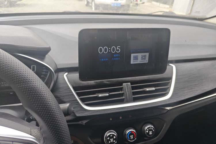 Used Baojun 360 2018 1.5L Manual Elite Version National V Audio And AC Panel