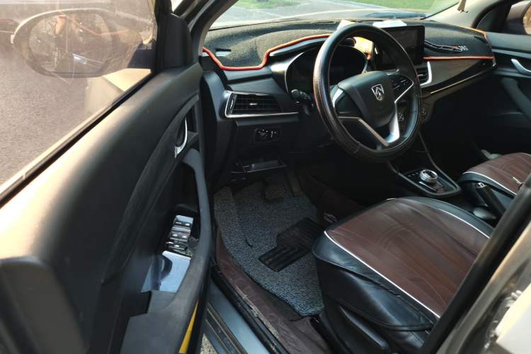 Used Baojun 360 2018 1.5L Automatic Elite Version National V Driver Seat