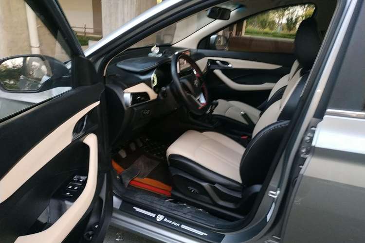 Used Baojun 360 2018 1.5L Manual Luxury Edition China V Driver Seat