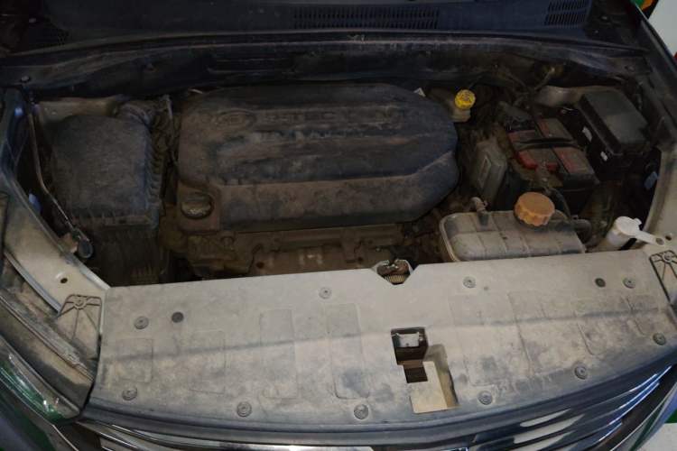 Used Baojun 360 2018 1.5L Manual Elite Version National V Engine Bay
