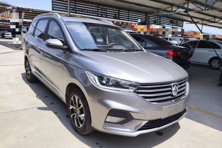 Used Baojun 360 2018 1.5L Automatic Luxury Version China V Front Right 45 Deg