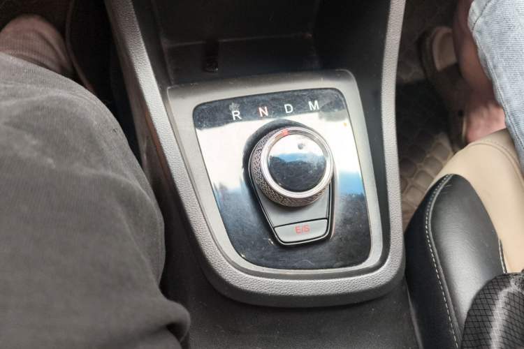 Used Baojun 360 2018 1.5L Automatic Luxury Version China V Gear Lever