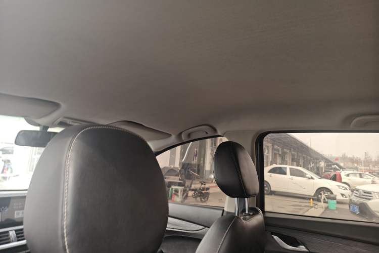 Used Baojun 360 2018 1.5L Manual Elite Version National V Interior 3