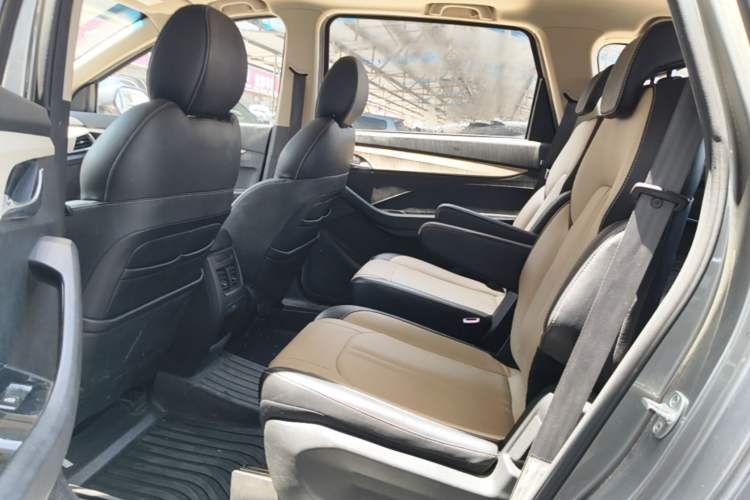 Used Baojun 360 2018 1.5L Automatic Luxury Version China V Left Rear Seat