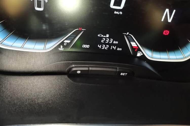 Used Baojun 360 2018 1.5L Automatic Elite Version National V Odometer Close Up