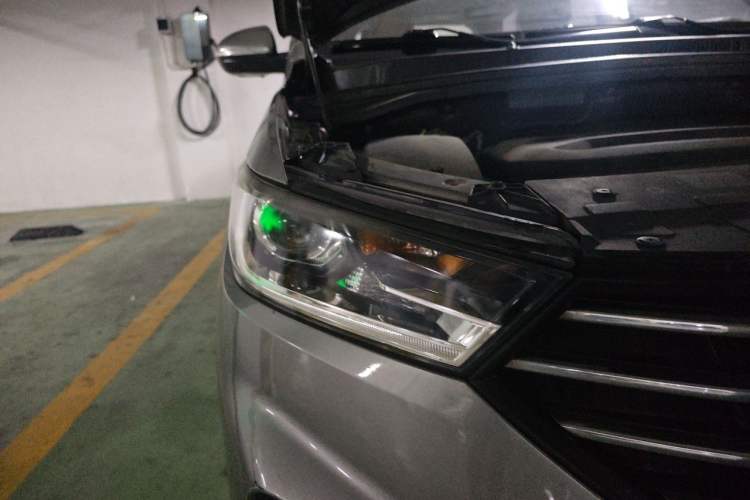 Used Baojun 360 2018 1.5L Automatic Elite Version National V Right Front Headlight