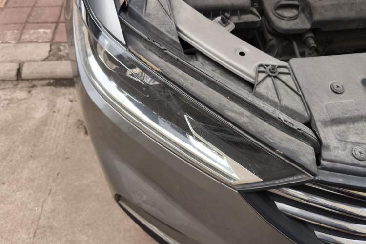Used Baojun 360 2018 1.5L Automatic Luxury Version China V Right Front Headlight