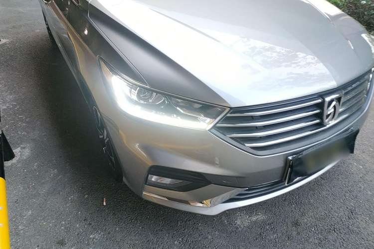 Used Baojun 360 2018 1.5L Manual Luxury Edition China V Right Front Headlight