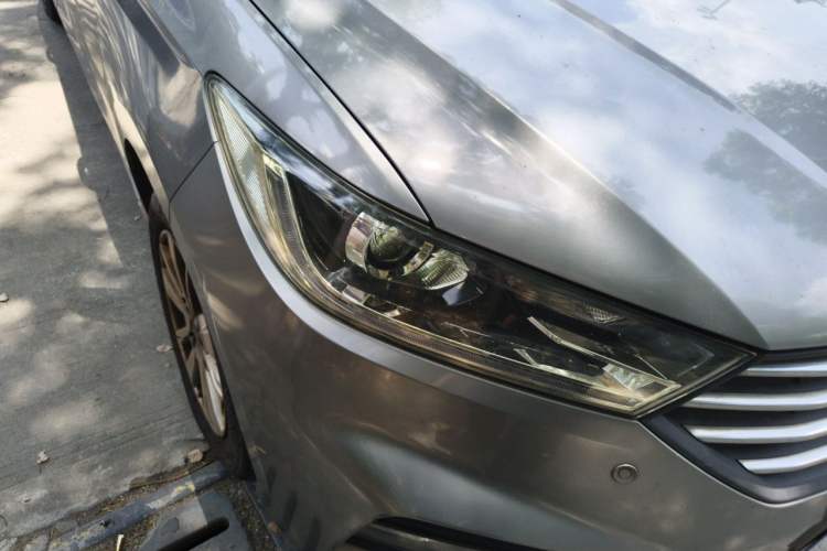 Used Baojun 360 2018 1.5L Manual Elite Version National V Right Front Headlight