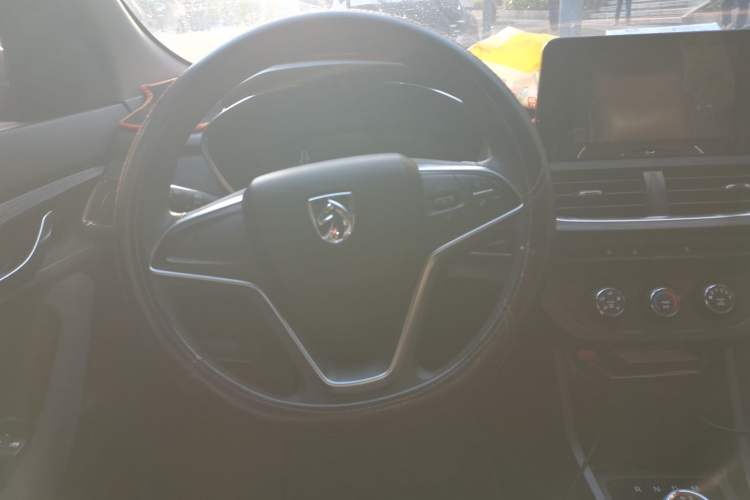 Used Baojun 360 2018 1.5L Automatic Elite Version National V Steering Wheel