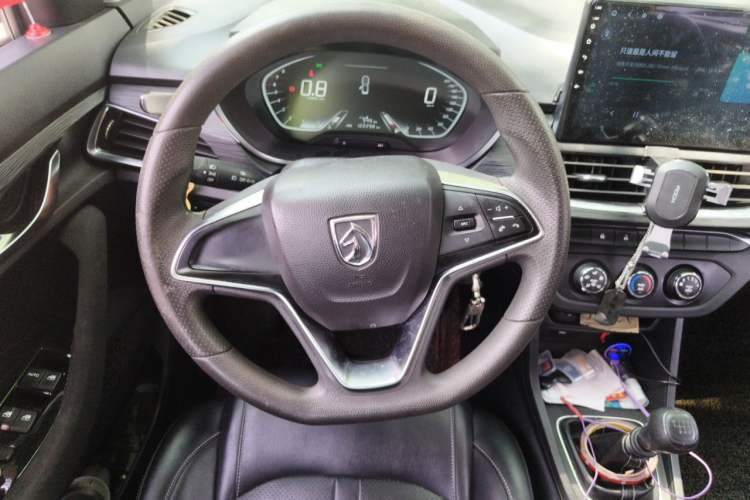 Used Baojun 360 2018 1.5L Manual Elite Version National V Steering Wheel