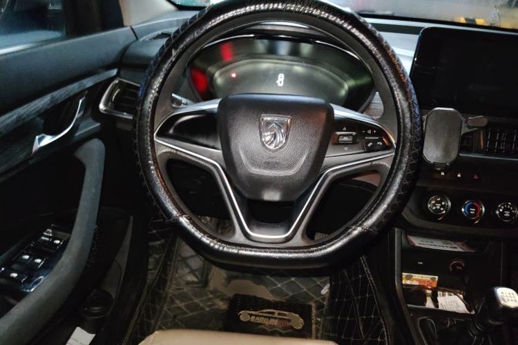 Used Baojun 360 2018 1.5L Manual Elite Version National V Steering Wheel