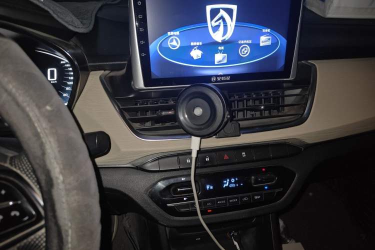Used Baojun 360 2018 1.5L Manual Luxury Edition China V Audio And AC Panel
