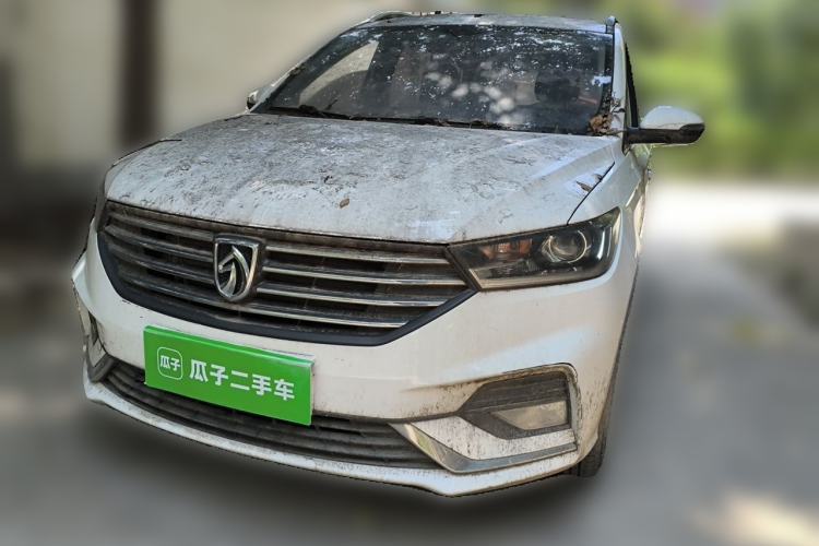 Used Baojun 360 2018 1.5L Automatic Elite Version National V Guazi used car, China used car export, Used car for sale, Used cars, Cheapest cars for sale