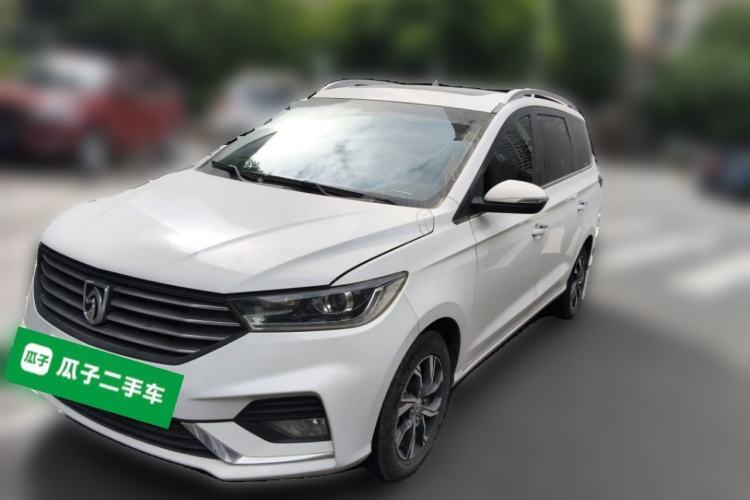 Baojun 360 2018 1.5L Automatic Luxury Version China V مستعملة Guazi used car, China used car export, Used car for sale, Used  cars, Cheapest cars for sale