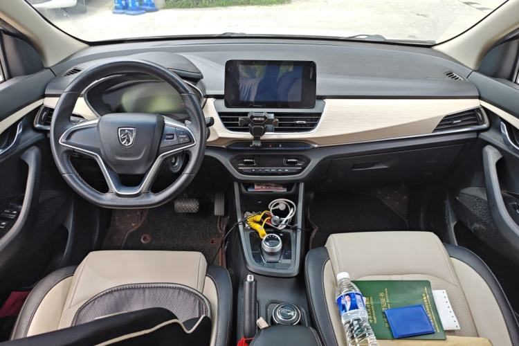 Used Baojun 360 2018 1.5L Automatic Luxury Version China V Center Console