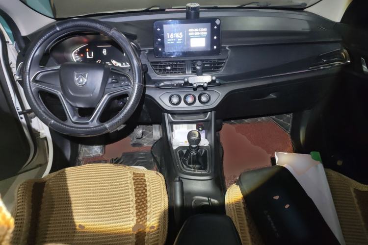 Used Baojun 360 2018 1.5L Manual Elite Version National V Center Console