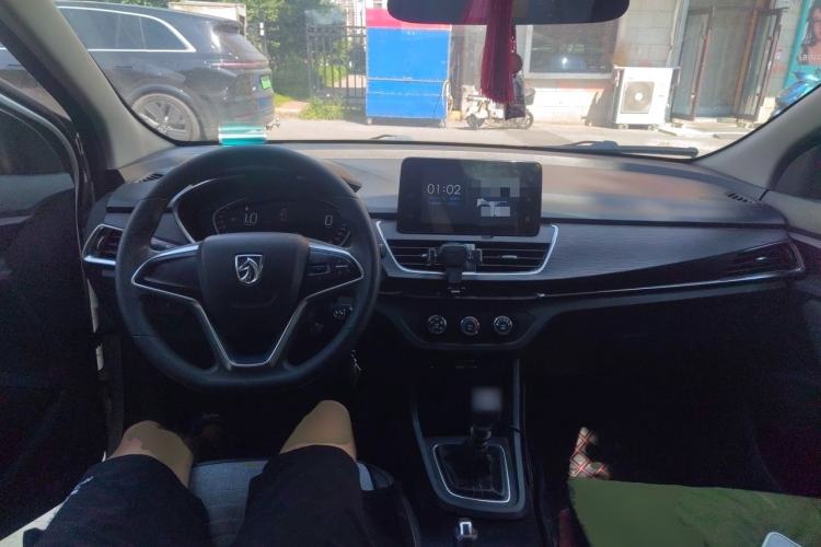 Used Baojun 360 2018 1.5L Manual Elite Version National V Center Console