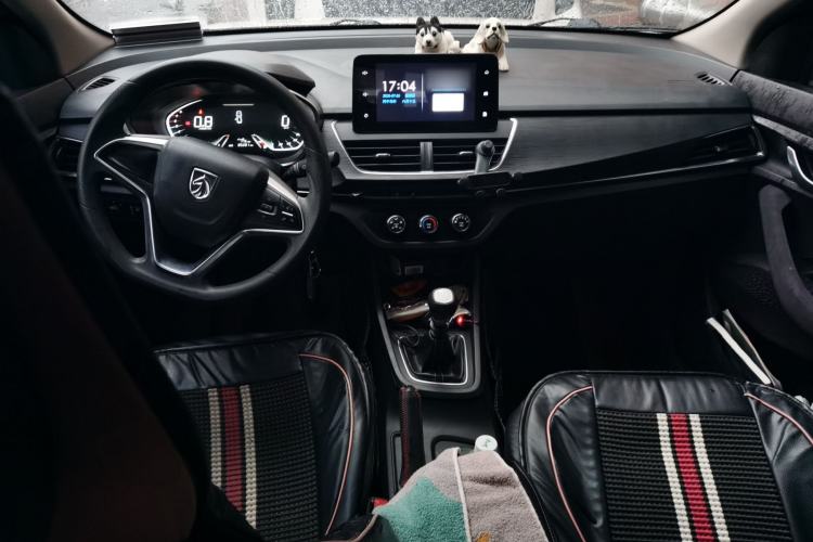 Used Baojun 360 2018 1.5L Manual Elite Version National V Center Console
