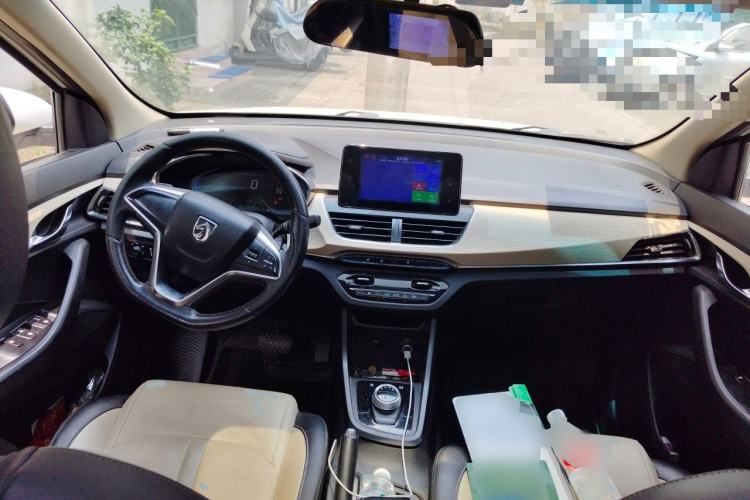Used Baojun 360 2018 1.5L Automatic Luxury Version China V Center Console