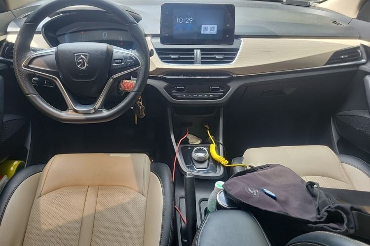 Used Baojun 360 2018 1.5L Automatic Luxury Version China V Center Console