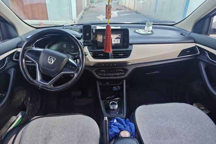 Used Baojun 360 2018 1.5L Automatic Luxury Version China V Center Console