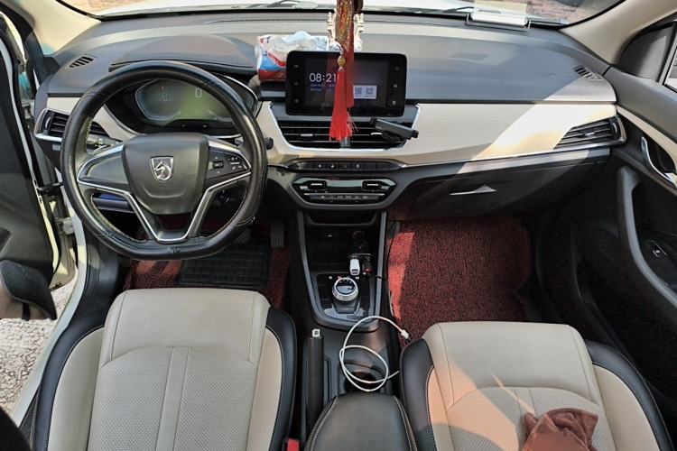 Used Baojun 360 2018 1.5L Automatic Luxury Version China V Center Console