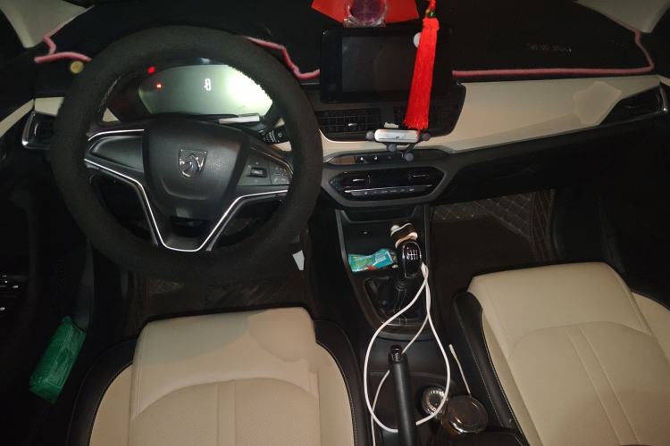 Used Baojun 360 2018 1.5L Manual Luxury Edition China V Center Console