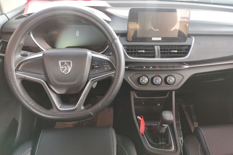 Used Baojun 360 2018 1.5L Manual Elite Version National V Center Console