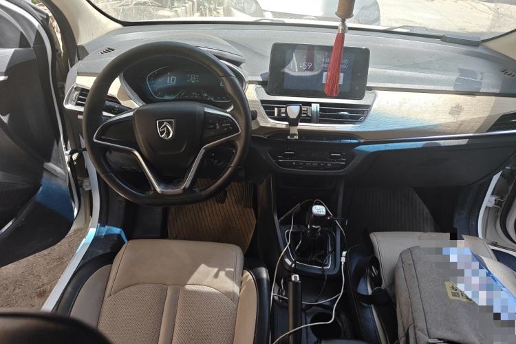 Used Baojun 360 2018 1.5L Manual Luxury Edition China V Center Console