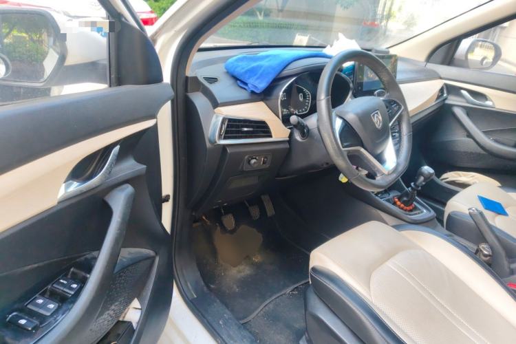 Used Baojun 360 2018 1.5L Manual Luxury Edition China V Driver Seat