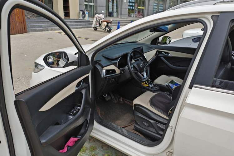 Used Baojun 360 2018 1.5L Automatic Luxury Version China V Driver Seat