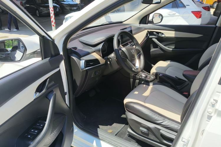 Used Baojun 360 2018 1.5L Automatic Luxury Version China V Driver Seat
