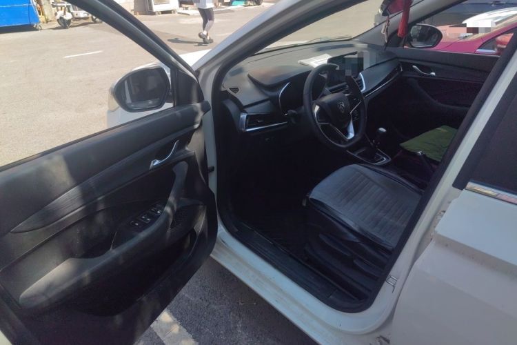 Used Baojun 360 2018 1.5L Manual Elite Version National V Driver Seat