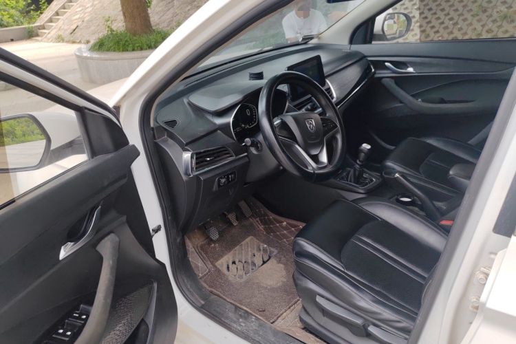 Used Baojun 360 2018 1.5L Manual Elite Version National V Driver Seat