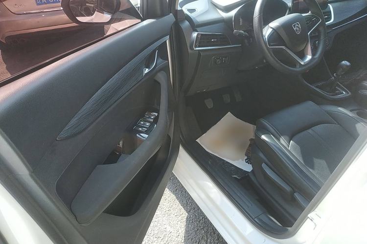 Used Baojun 360 2018 1.5L Manual Elite Version National V Driver Seat