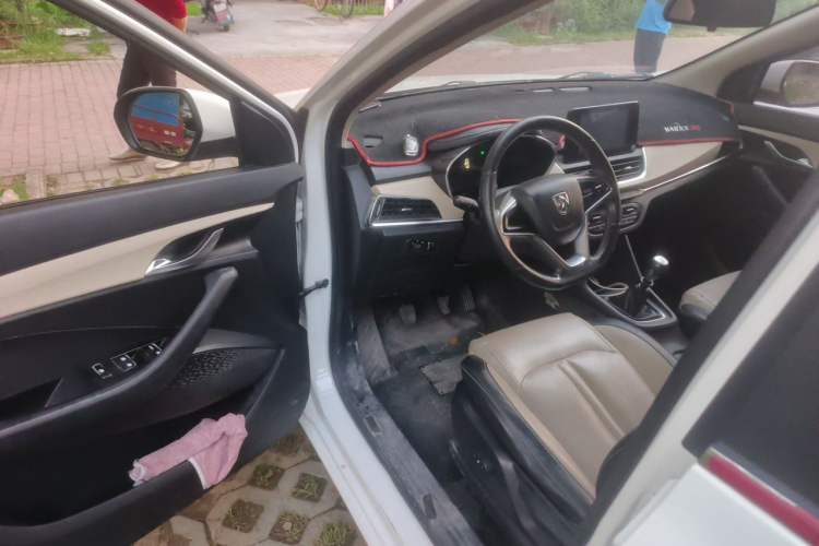 Used Baojun 360 2018 1.5L Manual Luxury Edition China V Driver Seat