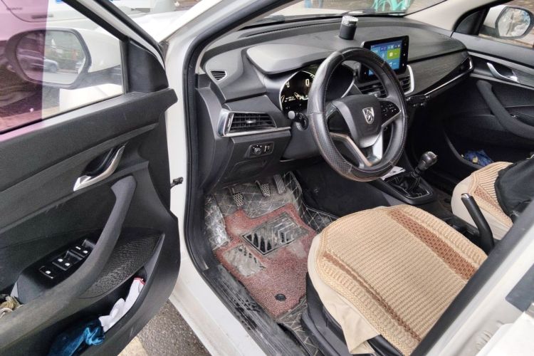 Used Baojun 360 2018 1.5L Manual Elite Version National V Driver Seat