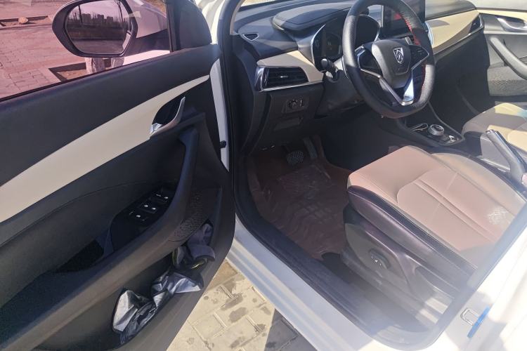 Used Baojun 360 2018 1.5L Automatic Luxury Version China V Driver Seat
