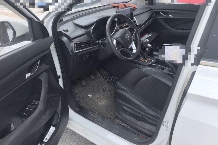 Used Baojun 360 2018 1.5L Manual Elite Version National V Driver Seat