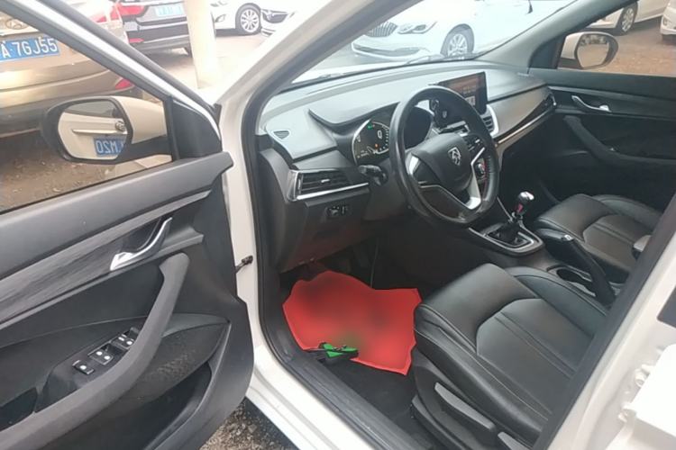 Used Baojun 360 2018 1.5L Manual Elite Version National V Driver Seat
