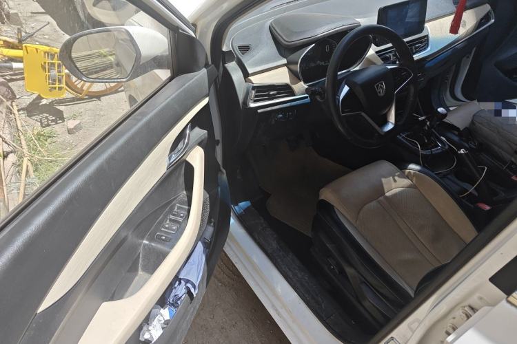 Used Baojun 360 2018 1.5L Manual Luxury Edition China V Driver Seat