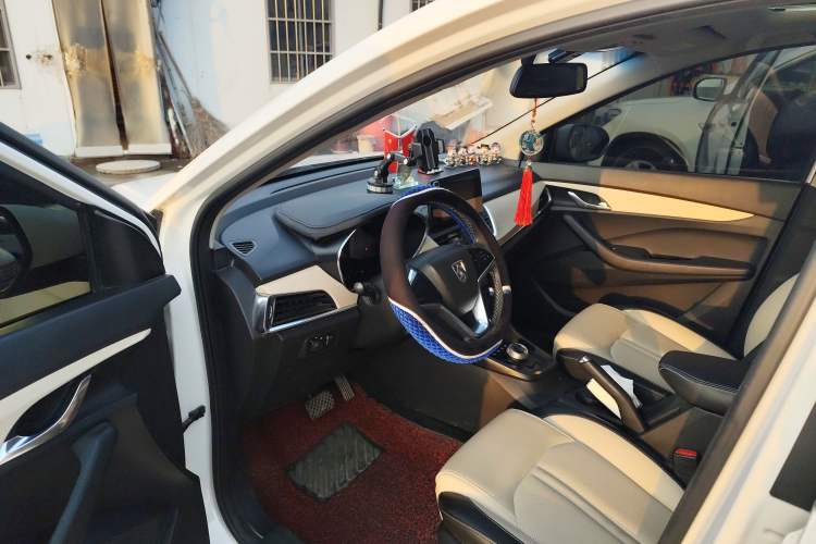 Used Baojun 360 2018 1.5L Automatic Luxury Version China V Driver Seat