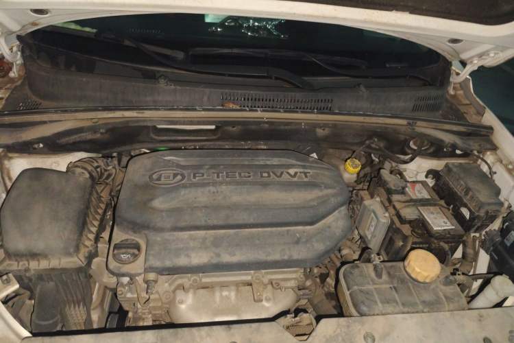 Used Baojun 360 2018 1.5L Manual Luxury Edition China V Engine Bay